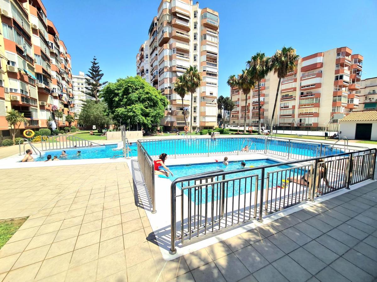 Aa Guest - El Mono De Torre Del Mar Eco Apartment Exterior photo